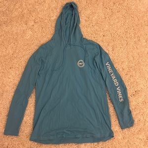 Vineyard Vines hooded long sleeve shirt